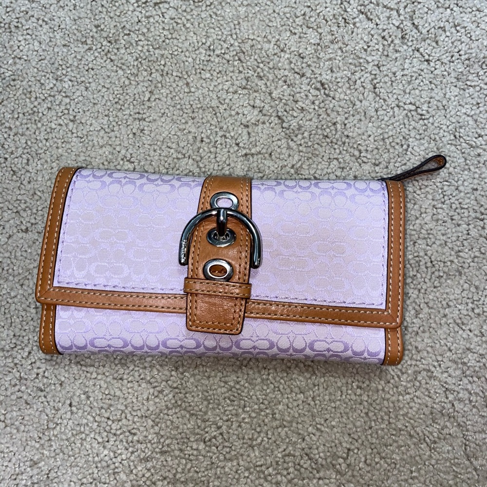 NEVER USED coach wallet
